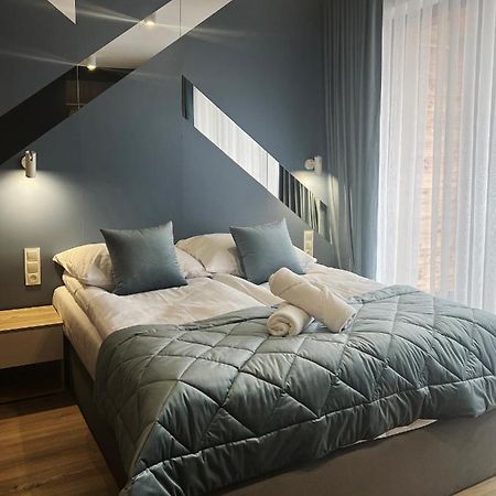 Amsterdam - Nowy Apartament W Centrum Z Prywatnym Zadaszonym Parkingiem Nowy Targ Bagian luar foto